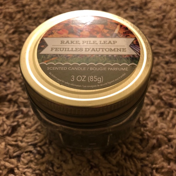 Candle - Picture 1 of 1